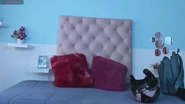 kendall hernandez online show from February 18, 2026, 2:13 pm