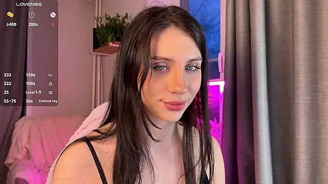 lunawho online show from March 6, 2026, 3:47 am