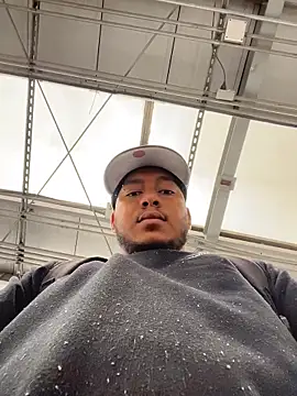 Snapshot of Danny_black11 chatting on March 10, 2026, 3:06 pm Danny black11 online show from March 10, 2026, 3:06 pm