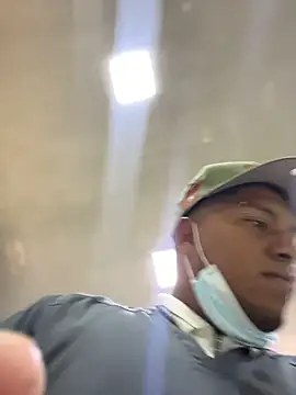 Snapshot of Danny_black11 chatting on March 14, 2026, 11:32 pm Danny black11 online show from March 14, 2026, 11:32 pm