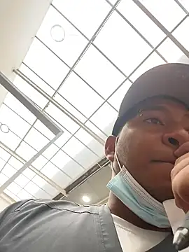 Snapshot of Danny_black11 chatting on March 15, 2026, 5:08 pm Danny black11 online show from March 15, 2026, 5:08 pm