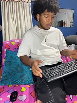 Snapshot of Danny_black11 chatting on April 4, 2026, 3:38 am Danny black11 online show from April 4, 2026, 3:38 am