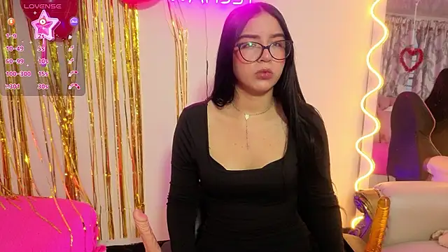 Snapshot of MILAH_TAY chatting on February 26, 2026, 11:42 am MILAH TAY online show from February 26, 2026, 11:42 am