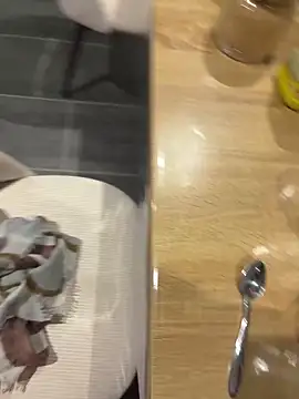 laoloooo online show from February 20, 2026, 5:26 am