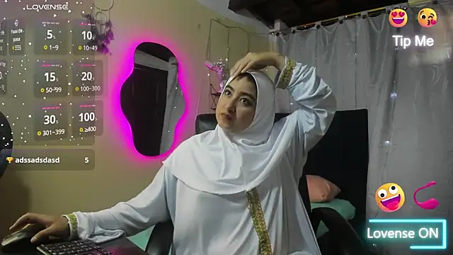 SamiraAwada online show from March 27, 2026, 7:02 pm