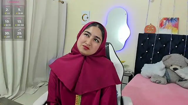Snapshot of SamiraAwada chatting on May 22, 2026, 7:52 pm SamiraAwada online show from May 22, 2026, 7:52 pm