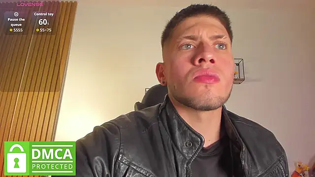 Snapshot of SebastianMaximoff_ chatting on April 22, 2026, 7:04 pm SebastianMaximoff online show from April 22, 2026, 7:04 pm