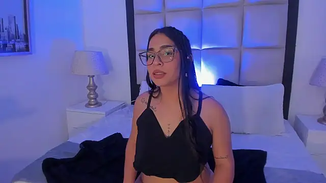 SussyFox online show from March 13, 2026, 7:20 pm