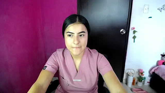 charlotte petit  online show from April 9, 2026, 8:14 pm