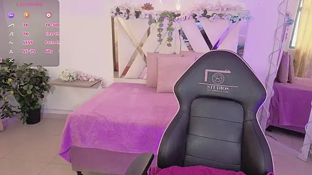 Snapshot of NEFTIS_TAY chatting on March 14, 2026, 7:08 pm NEFTIS TAY online show from March 14, 2026, 7:08 pm