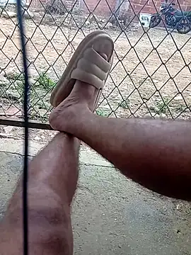 Hot Veteran 1 online show from February 8, 2026, 8:12 pm