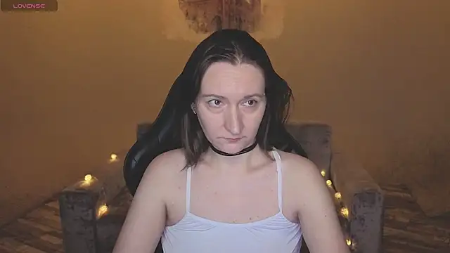 SelestiaSnata online show from February 13, 2026, 1:45 am