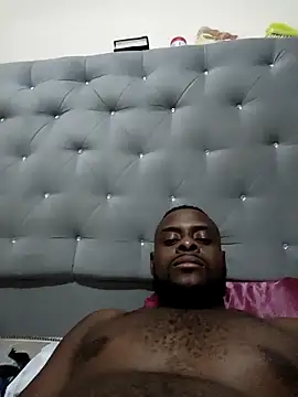 Snapshot of Tuverdugo12 chatting on February 19, 2026, 3:24 am Tuverdugo12 online show from February 19, 2026, 3:24 am