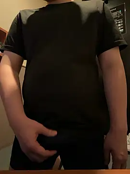 Snapshot of yuuuuusuke00 chatting on February 5, 2026, 3:22 am yuuuuusuke00 online show from February 5, 2026, 3:22 am