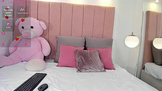 Snapshot of megan_sofiaa_ chatting on February 24, 2026, 1:20 pm megan sofiaa online show from February 24, 2026, 1:20 pm