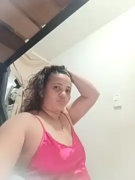 Snapshot of yeselu chatting on February 2, 2026, 5:44 pm yeselu online show from February 2, 2026, 5:44 pm