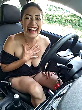 Snapshot of aliz963040 chatting on March 2, 2026, 8:15 pm aliz963040 online show from March 2, 2026, 8:15 pm