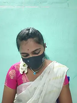 Tamil Hot Shana online show from May 22, 2026, 3:17 pm