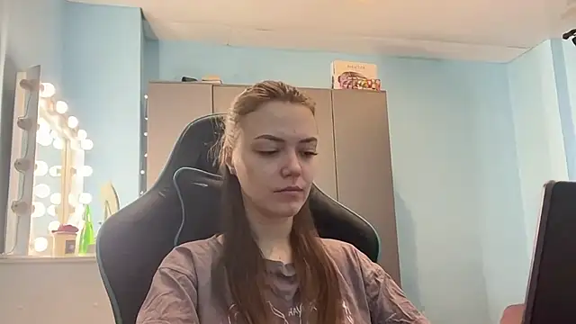 AndreeMerryman online show from March 25, 2026, 2:06 am