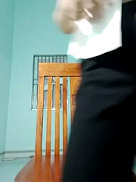 Snapshot of Kathylove_2026 chatting on March 31, 2026, 6:47 am Kathylove 2026 online show from March 31, 2026, 6:47 am