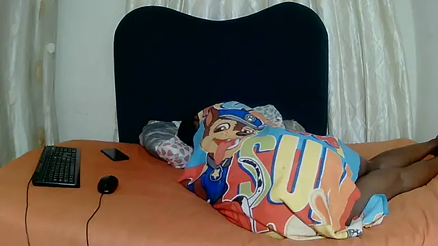 Exotic FreakyQueen online show from February 27, 2026, 2:00 am