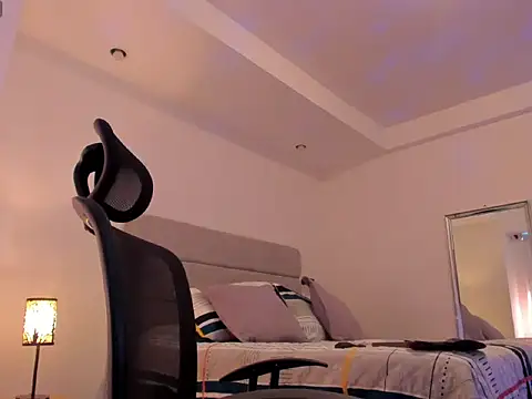 Snapshot of chris_morgan7 chatting on February 10, 2026, 10:25 pm chris morgan7 online show from February 10, 2026, 10:25 pm