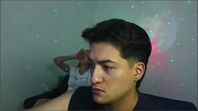 Snapshot of RoseSinsDonViktor chatting on February 25, 2026, 1:54 pm RoseSinsDonViktor online show from February 25, 2026, 1:54 pm