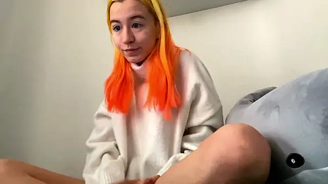 EmilyHein online show from February 7, 2026, 7:01 am