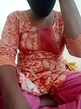 Toma7890 online show from April 13, 2026, 7:58 am