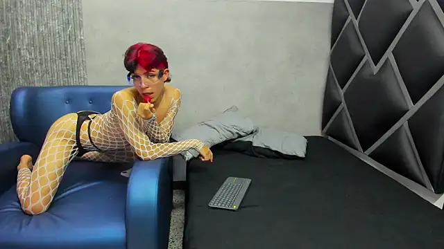 Snapshot of Philipp-Jones chatting on February 13, 2026, 12:12 pm Philipp-Jones online show from February 13, 2026, 12:12 pm