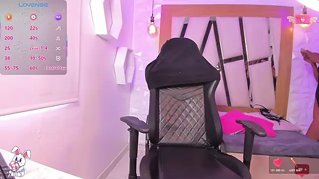 Snapshot of Bella_Miller1_ chatting on February 3, 2026, 3:28 pm Bella Miller1 online show from February 3, 2026, 3:28 pm