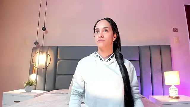 Snapshot of CelesteQueeen chatting on February 17, 2026, 11:50 am CelesteQueeen online show from February 17, 2026, 11:50 am