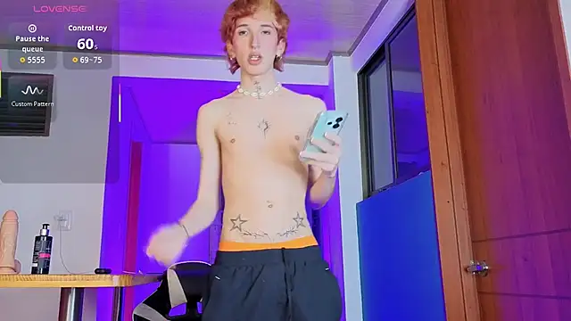 golden twink  online show from February 7, 2026, 7:45 am