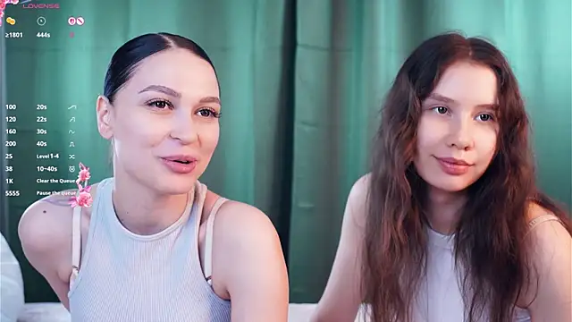 ZofiaSoshnik online show from February 9, 2026, 7:23 am