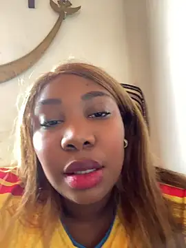karlaebony online show from July 3, 2026, 8:15 pm