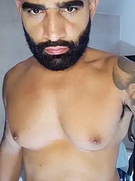 Lucius40 online show from February 12, 2026, 3:23 am