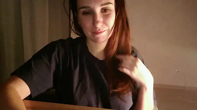 Snapshot of Xtraem_Crush chatting on February 12, 2026, 9:21 pm Xtraem Crush online show from February 12, 2026, 9:21 pm