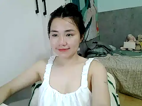 Snapshot of Amy8386 chatting on April 8, 2026, 8:14 am Amy8386 online show from April 8, 2026, 8:14 am