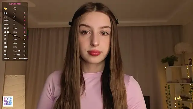 LeanneDinkle online show from March 10, 2026, 4:17 am