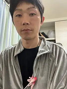 K0U-123 online show from April 4, 2026, 1:08 pm