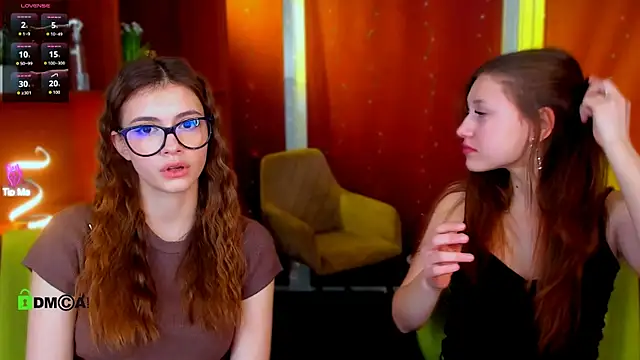 arianaa cat online show from March 20, 2026, 1:05 pm