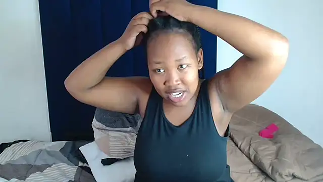 Snapshot of Lissa_27 chatting on February 16, 2026, 11:50 am Lissa 27 online show from February 16, 2026, 11:50 am