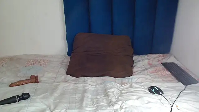 Snapshot of SexyyMandy chatting on May 20, 2026, 7:14 am SexyyMandy online show from May 20, 2026, 7:14 am