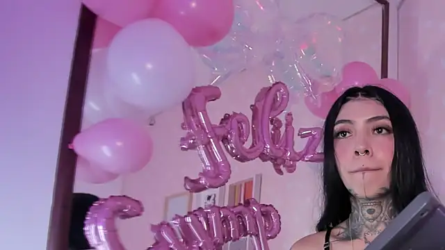 Ashley Blum  online show from March 5, 2026, 12:23 pm