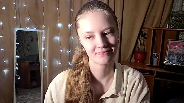 Snapshot of TaliaBerks chatting on February 12, 2026, 1:39 pm TaliaBerks online show from February 12, 2026, 1:39 pm