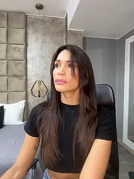 Snapshot of SofiaRivero chatting on May 20, 2026, 3:29 pm SofiaRivero online show from May 20, 2026, 3:29 pm