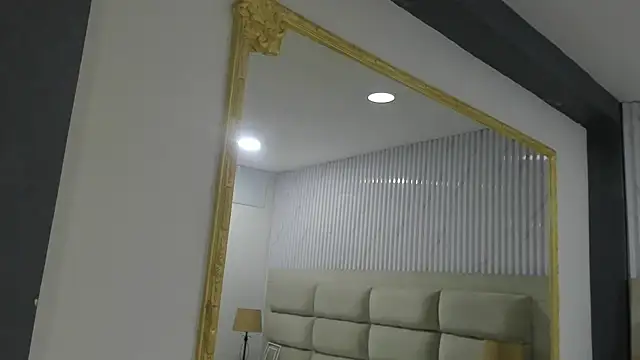 Snapshot of CarolineFyre chatting on February 26, 2026, 12:37 pm CarolineFyre online show from February 26, 2026, 12:37 pm