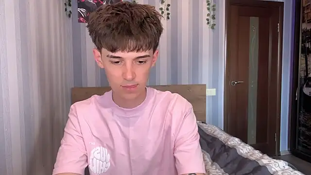 Sweet Dude online show from May 27, 2026, 4:37 pm
