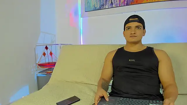 jhon nicolas online show from March 22, 2026, 9:51 pm