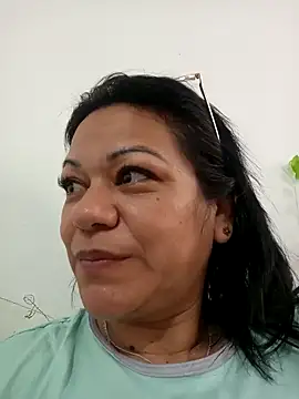 Dafne 77 online show from May 11, 2026, 1:39 pm